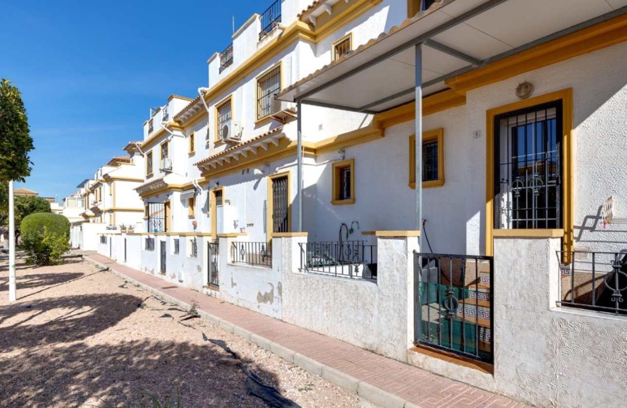 Resale - Townhouse - Torrevieja