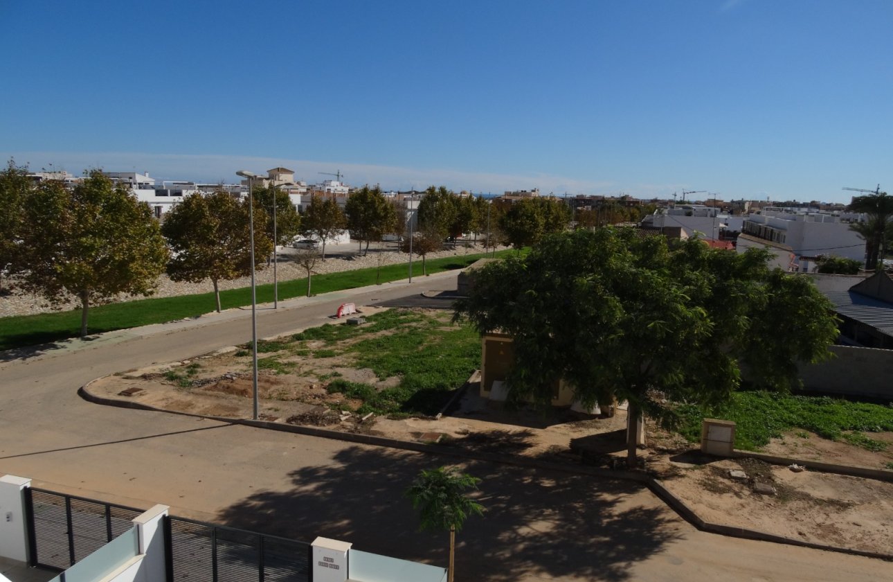 Resale - Apartment / flat - Pilar de la Horadada - Pilar de La Horadada - Town