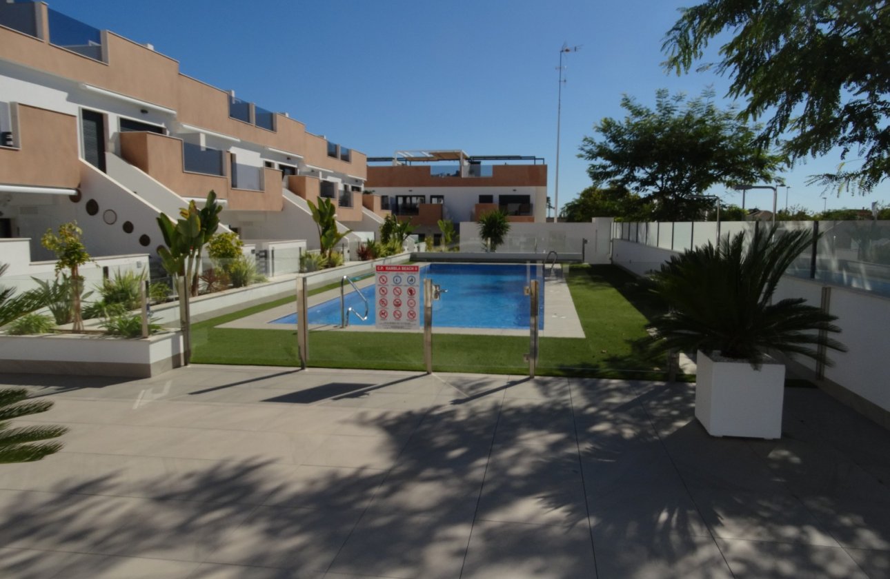 Resale - Apartment / flat - Pilar de la Horadada - Pilar de La Horadada - Town