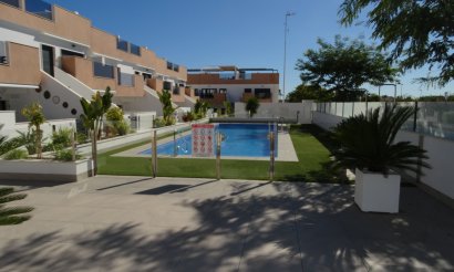 Resale - Apartment / flat - Pilar de la Horadada - Pilar de La Horadada - Town