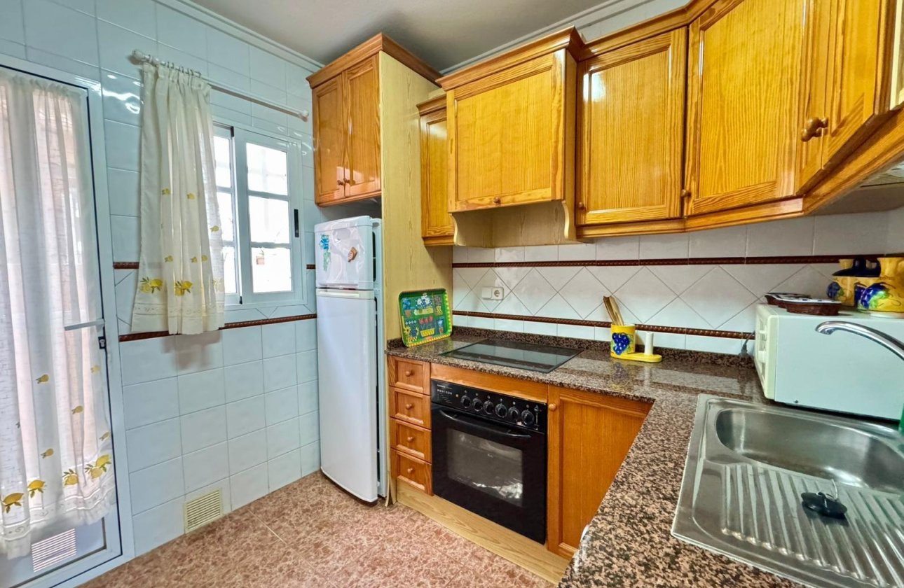 Resale - Villa - Torrevieja - Los Balcones - Los Altos del Edén