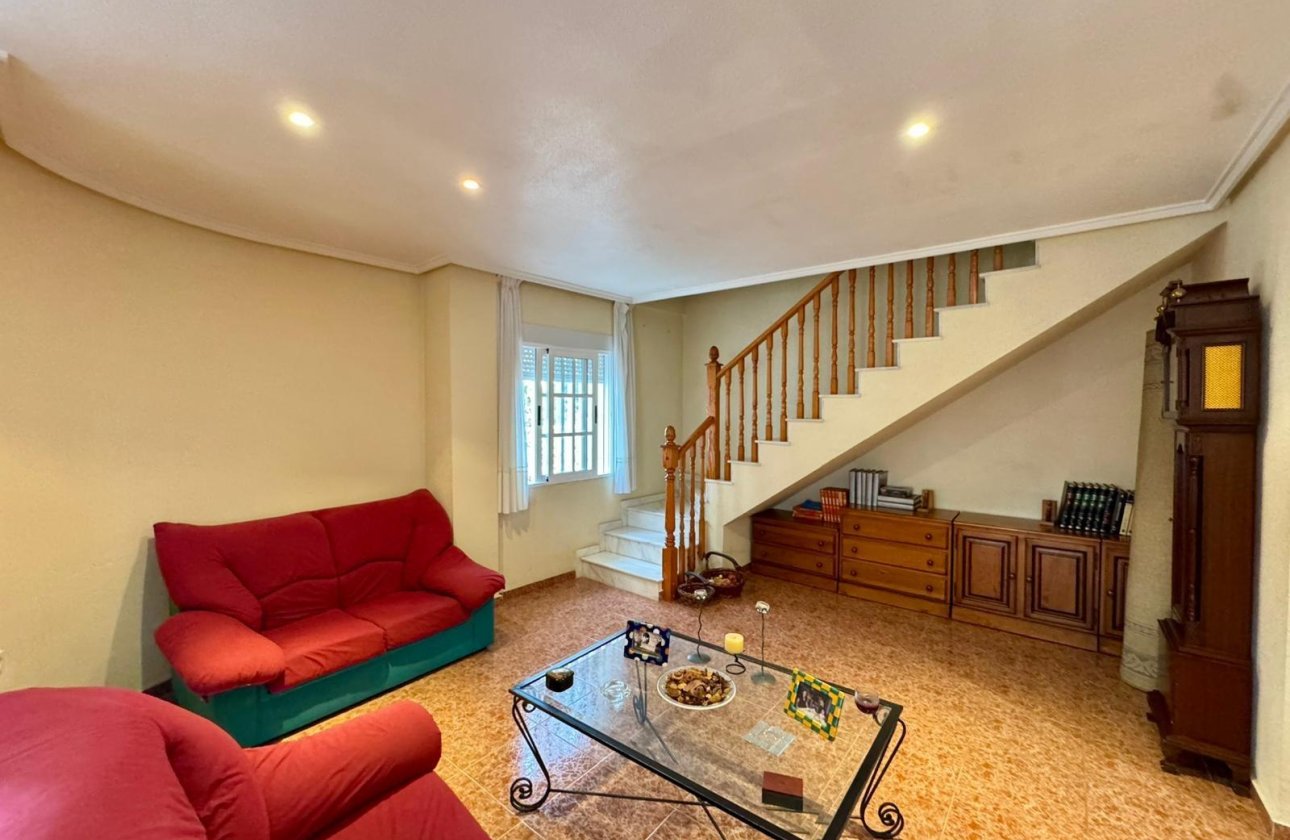 Resale - Villa - Torrevieja - Los Balcones - Los Altos del Edén