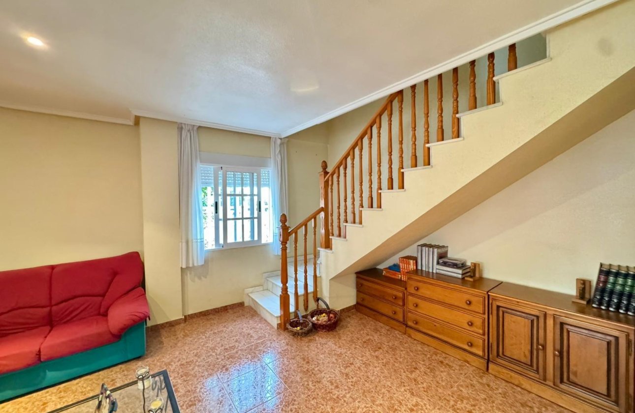 Resale - Villa - Torrevieja - Los Balcones - Los Altos del Edén