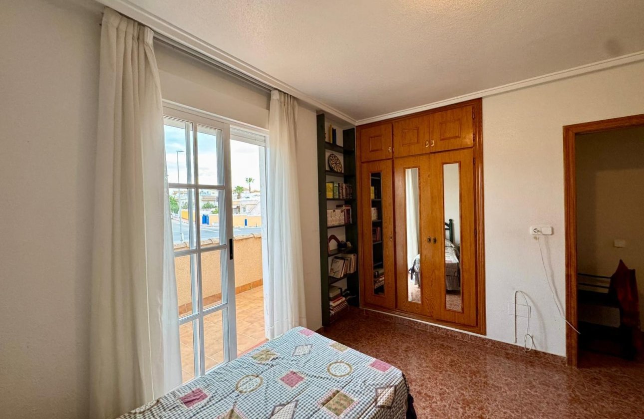 Resale - Villa - Torrevieja - Los Balcones - Los Altos del Edén
