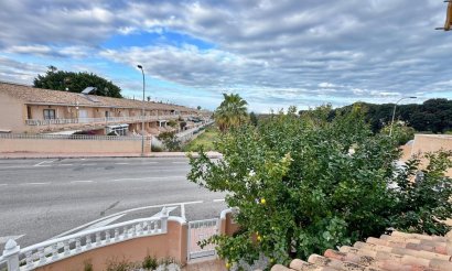 Resale - Villa - Torrevieja - Los Balcones - Los Altos del Edén