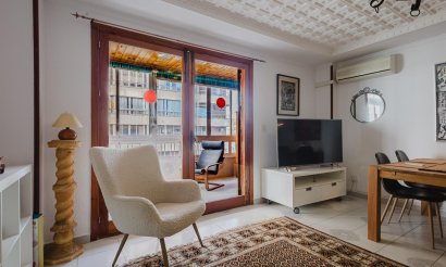 Resale - Apartment / flat - Torrevieja - Playa del Acequión