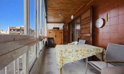 Resale - Apartment / flat - Torrevieja - Playa del Acequión