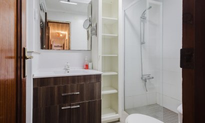 Resale - Apartment / flat - Torrevieja - Playa del Acequión