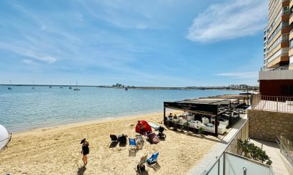 Resale - Apartment / flat - Torrevieja - Playa del Acequión