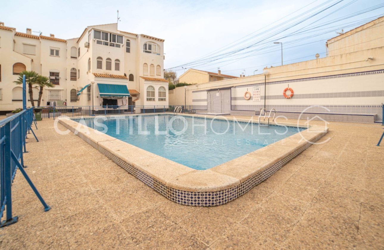 Resale - Apartment / flat - Torrevieja - El acequión