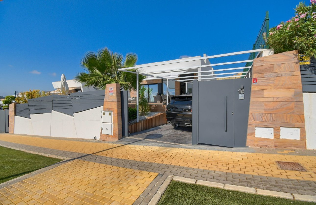 Resale - Villa - Finestrat - Finestrat Urbanizaciones