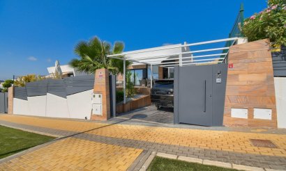 Resale - Villa - Finestrat - Finestrat Urbanizaciones