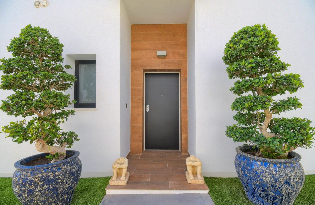 Resale - Villa - Finestrat - Finestrat Urbanizaciones