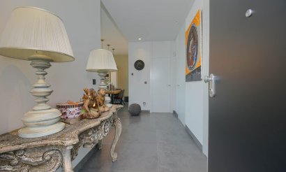 Resale - Villa - Finestrat - Finestrat Urbanizaciones