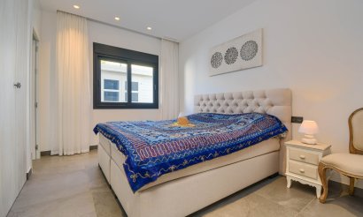 Resale - Villa - Finestrat - Finestrat Urbanizaciones