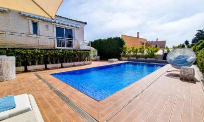 Resale - Villa - Torrevieja - La Mata