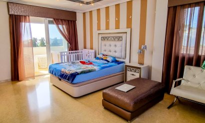 Resale - Villa - Torrevieja - La Mata