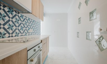 Resale - Apartment / flat - Torrevieja - Playa del Acequión