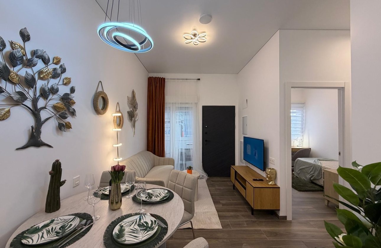 Resale - Apartment / flat - Torrevieja - Centro