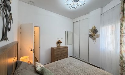 Resale - Apartment / flat - Torrevieja - Centro