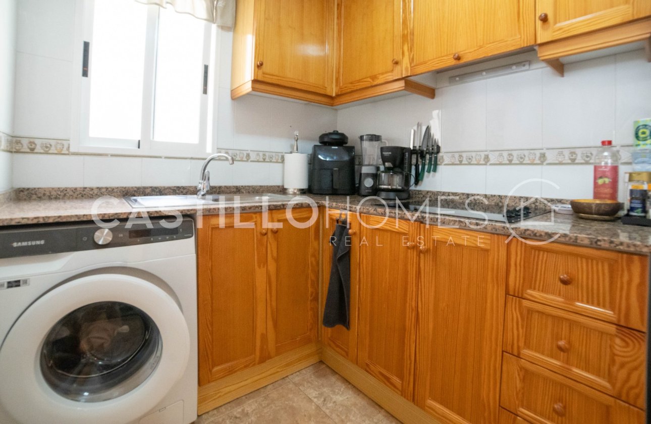 Resale - Apartment / flat - Torrevieja - Centro