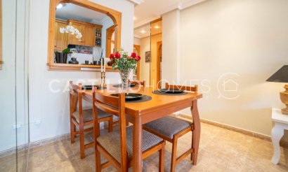 Resale - Apartment / flat - Torrevieja - Centro