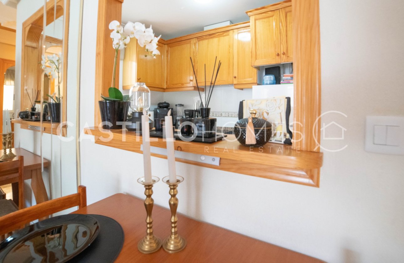 Resale - Apartment / flat - Torrevieja - Centro