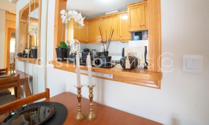 Resale - Apartment / flat - Torrevieja - Centro