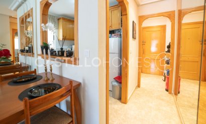 Resale - Apartment / flat - Torrevieja - Centro