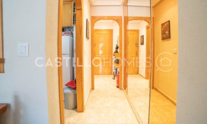 Resale - Apartment / flat - Torrevieja - Centro