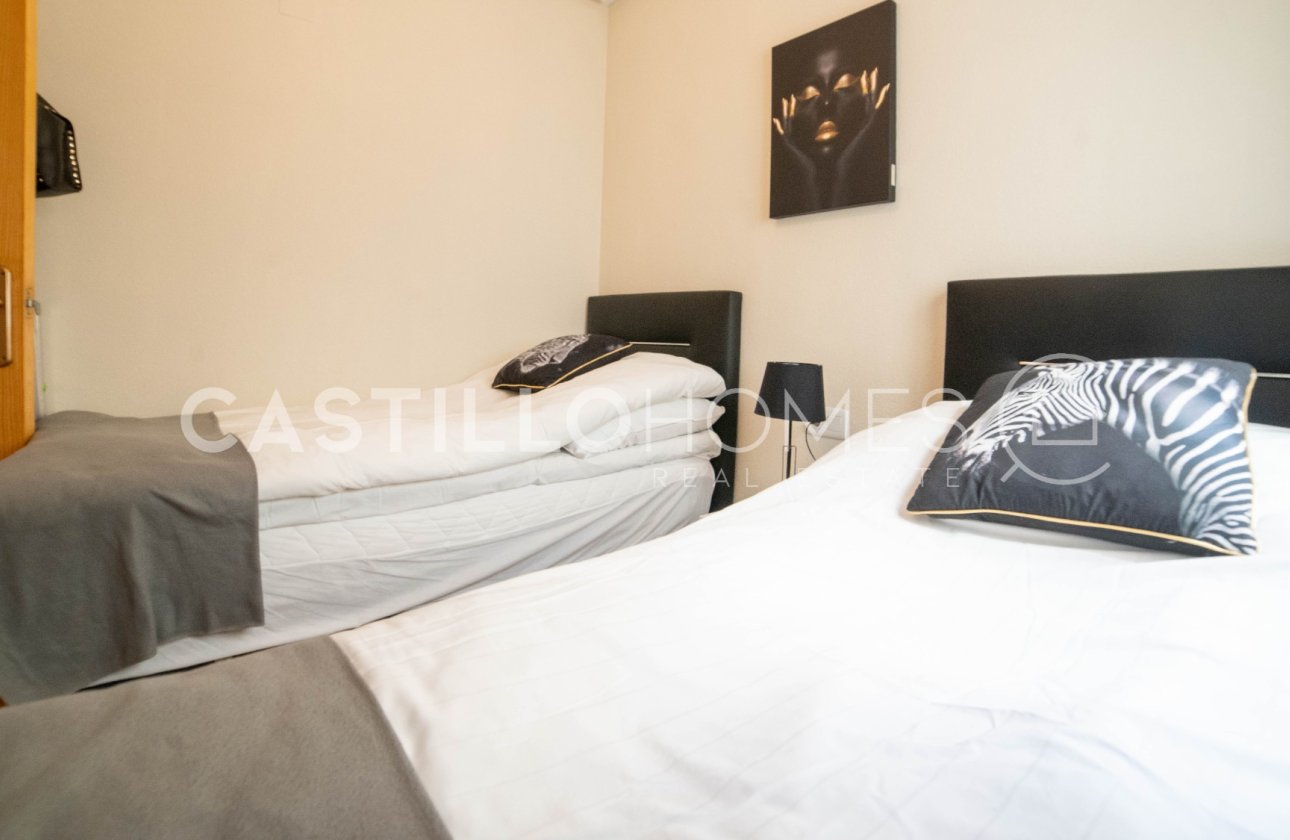 Resale - Apartment / flat - Torrevieja - Centro