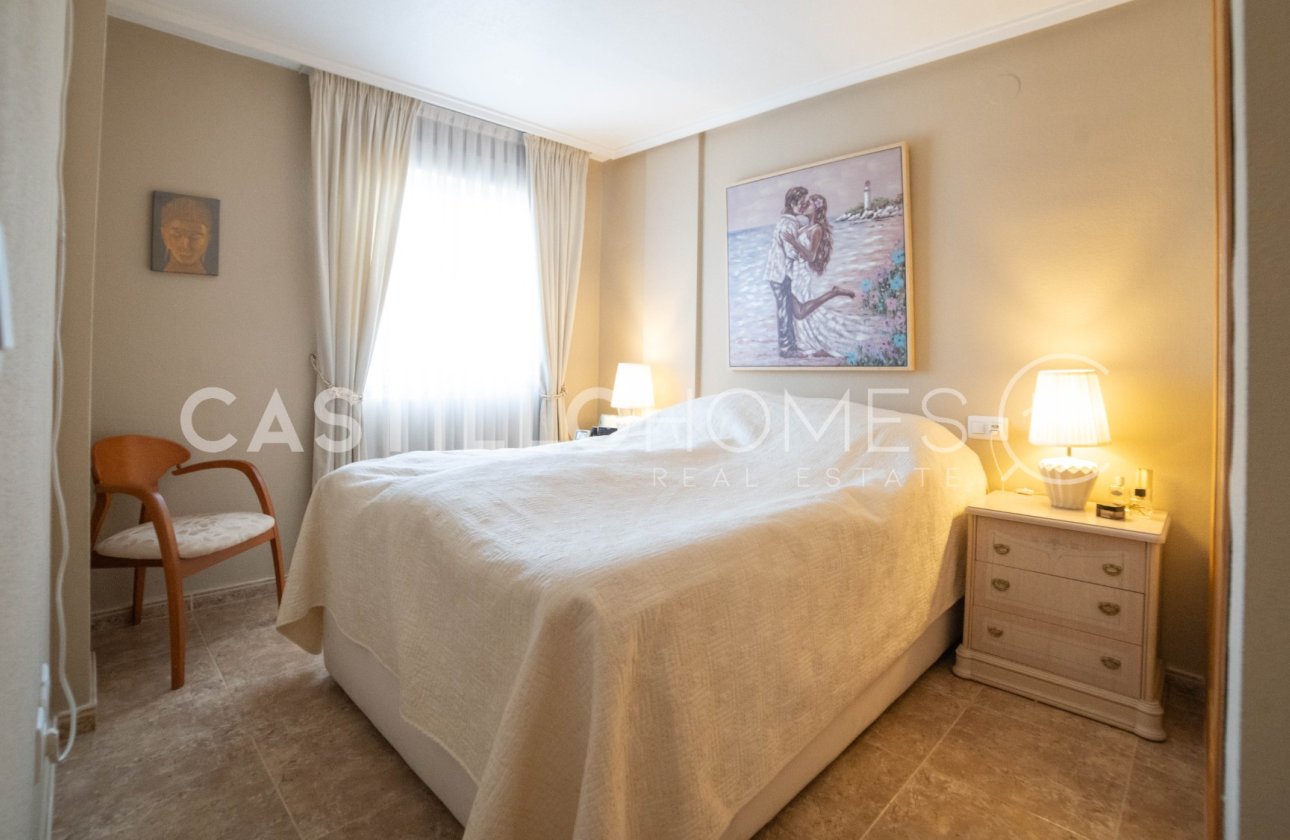 Resale - Apartment / flat - Torrevieja - Centro