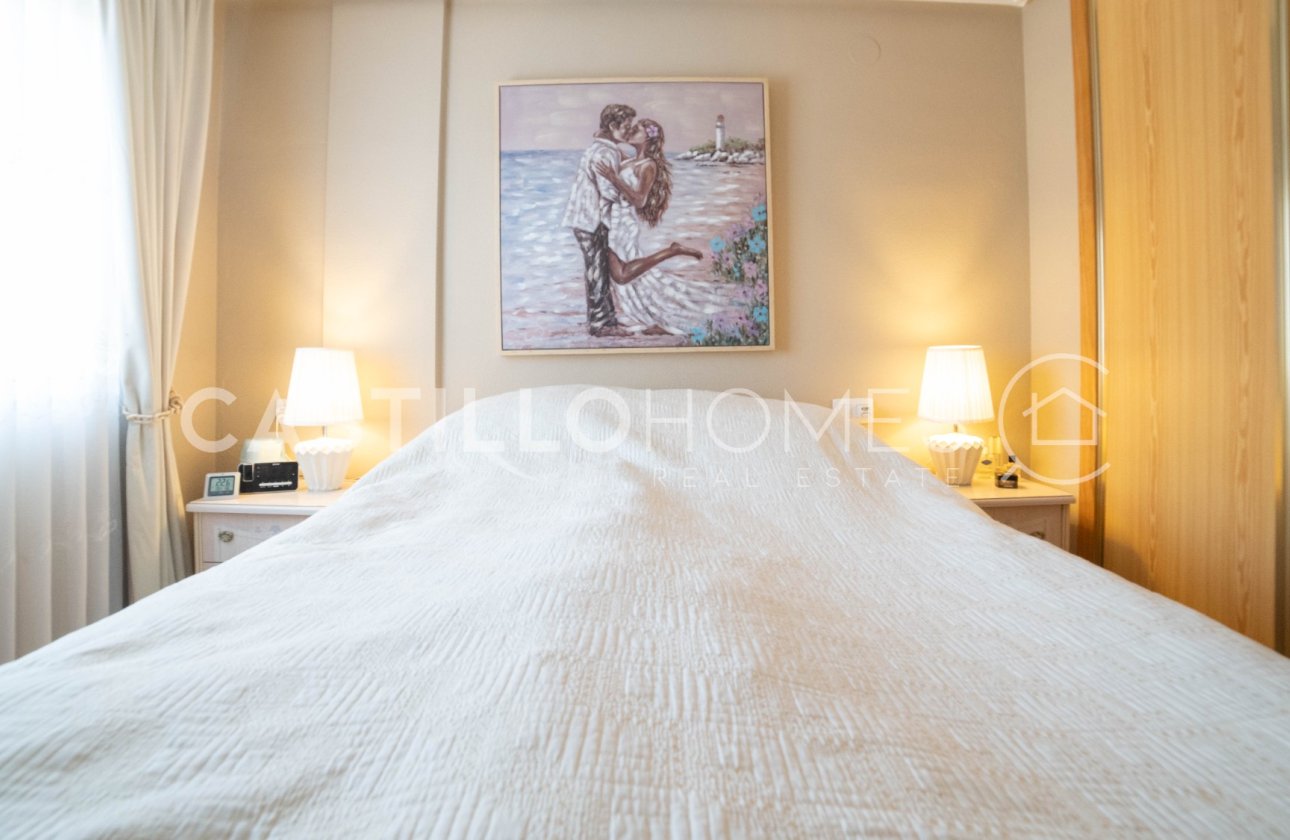 Resale - Apartment / flat - Torrevieja - Centro