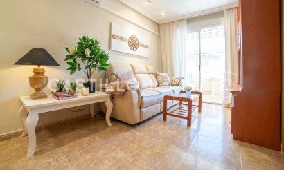 Resale - Apartment / flat - Torrevieja - Centro