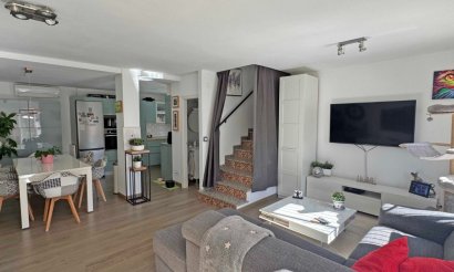 Resale - Townhouse - Orihuela Costa - Villamartín