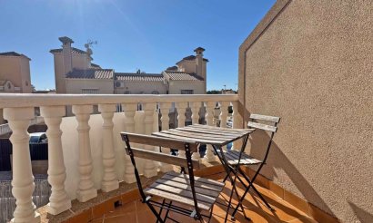 Resale - Townhouse - Orihuela Costa - Villamartín