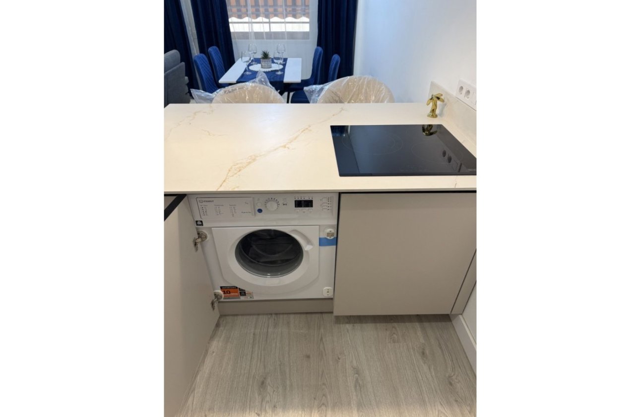 Reventa - Apartamento / piso - Torrevieja