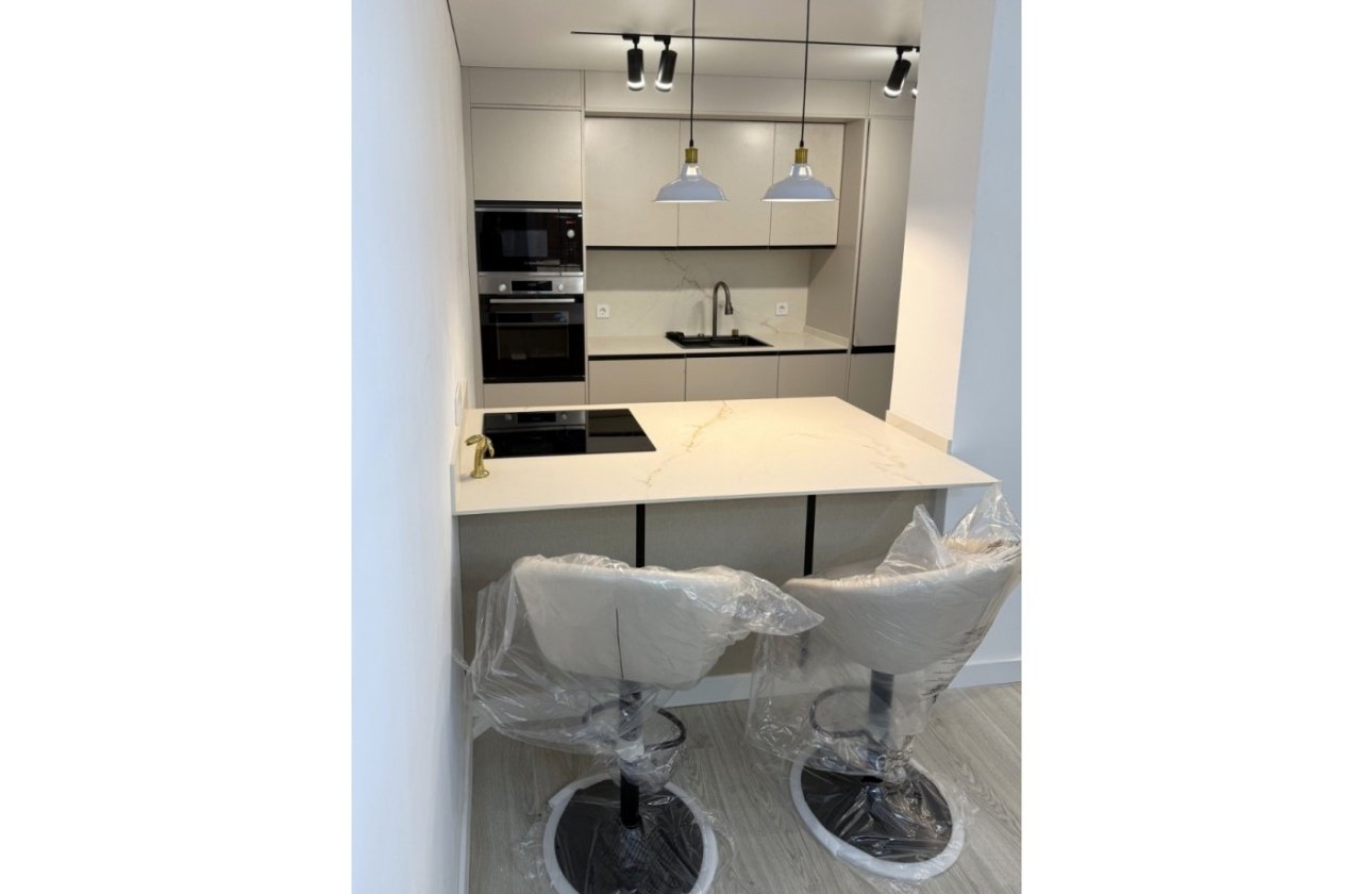 Reventa - Apartamento / piso - Torrevieja