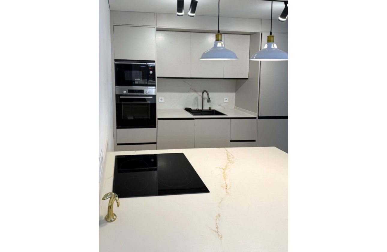 Reventa - Apartamento / piso - Torrevieja