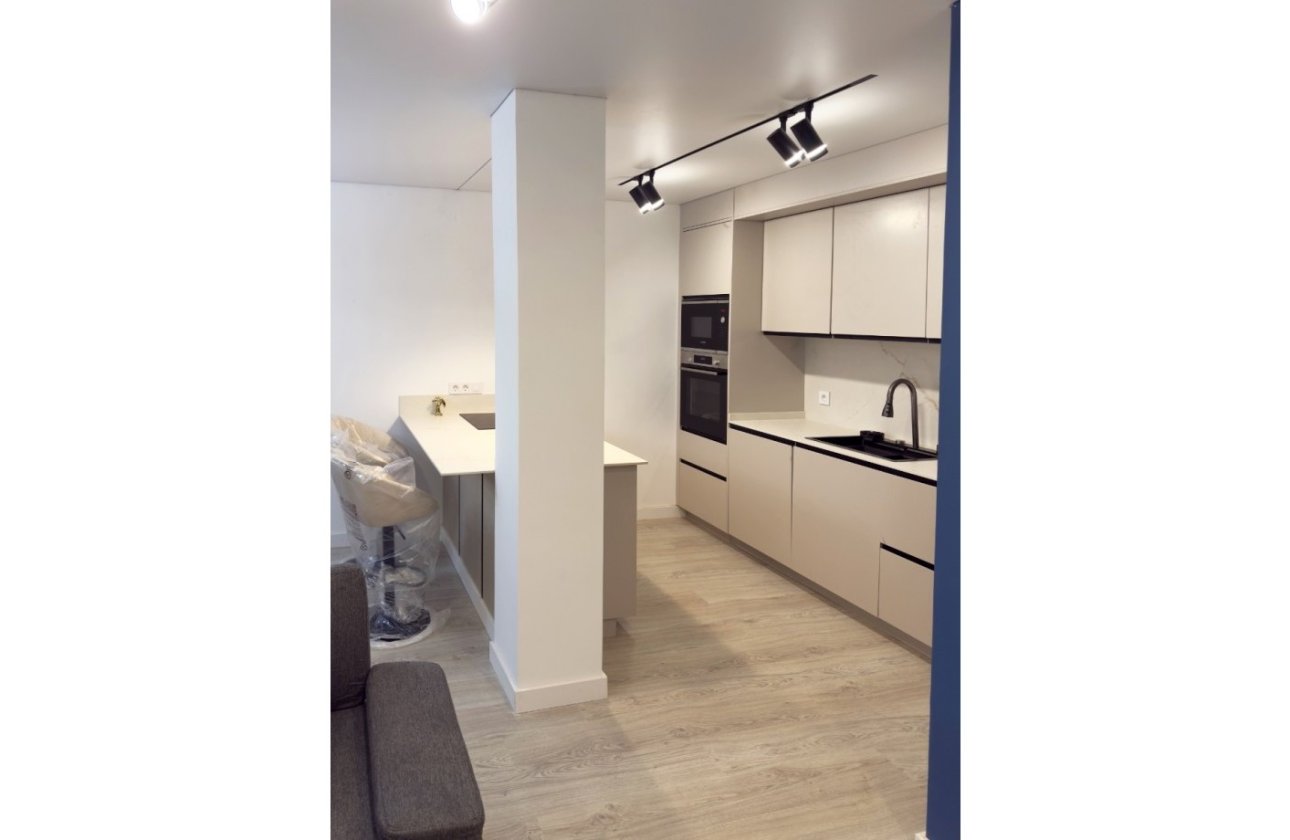 Reventa - Apartamento / piso - Torrevieja