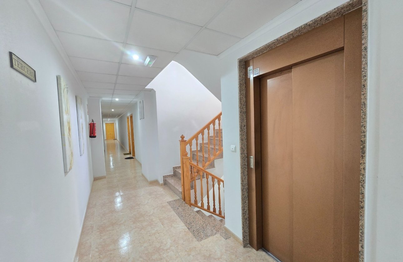 Resale - Apartment / flat - Los Montesinos *