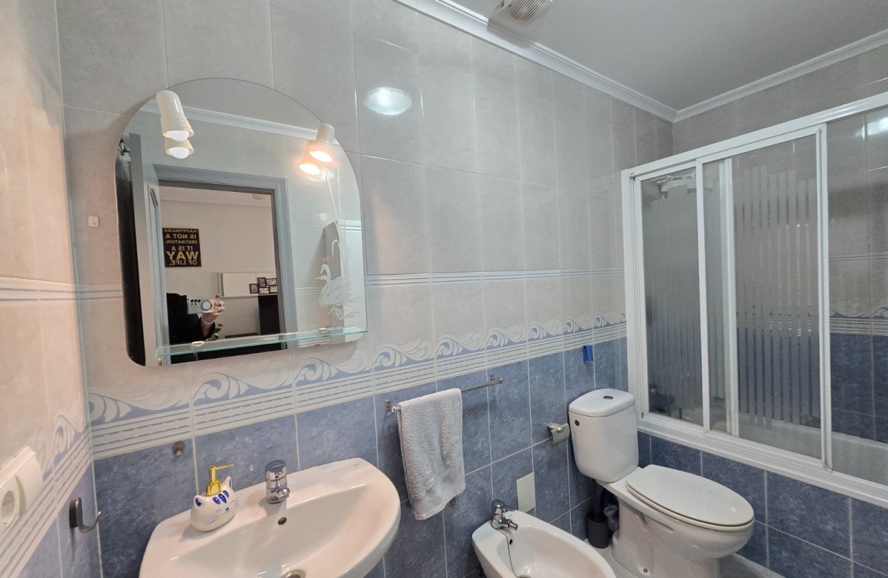 Resale - Apartment / flat - Los Montesinos *