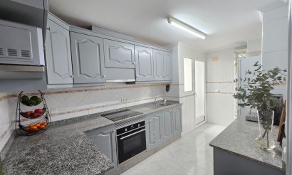 Resale - Apartment / flat - Los Montesinos *