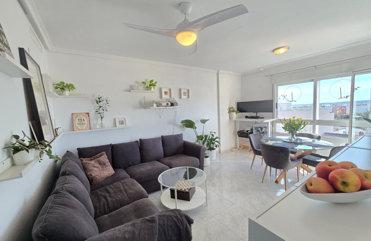 Resale - Apartment / flat - Los Montesinos *