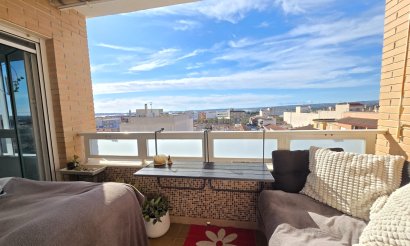 Resale - Apartment / flat - Los Montesinos *