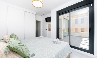 Revente - Villa - Los Montesinos