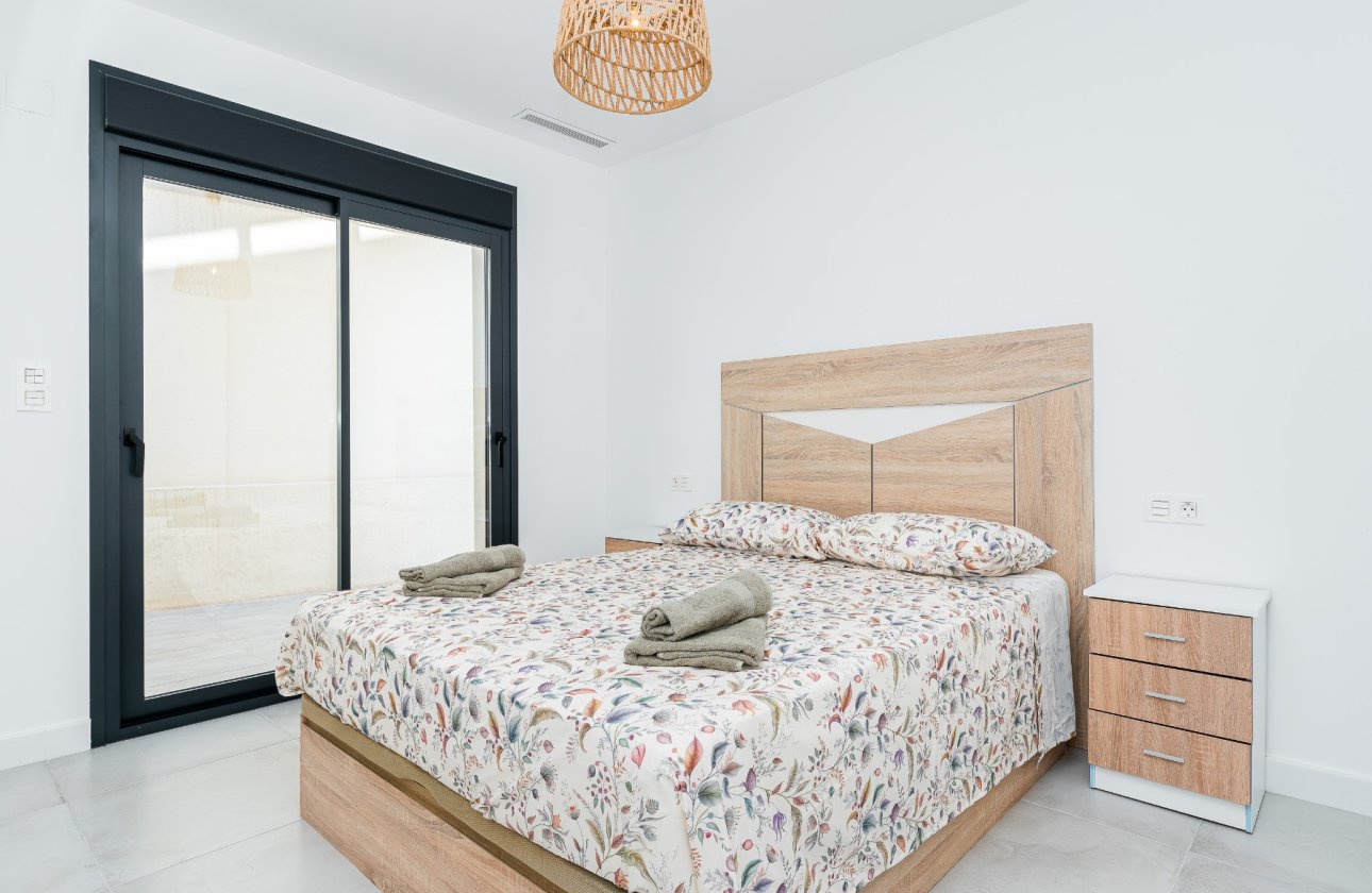 Revente - Villa - Los Montesinos