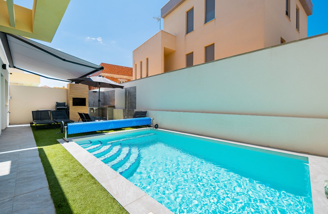 Revente - Villa - Los Montesinos