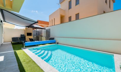 Revente - Villa - Los Montesinos