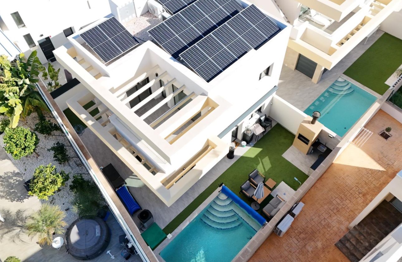 Revente - Villa - Los Montesinos